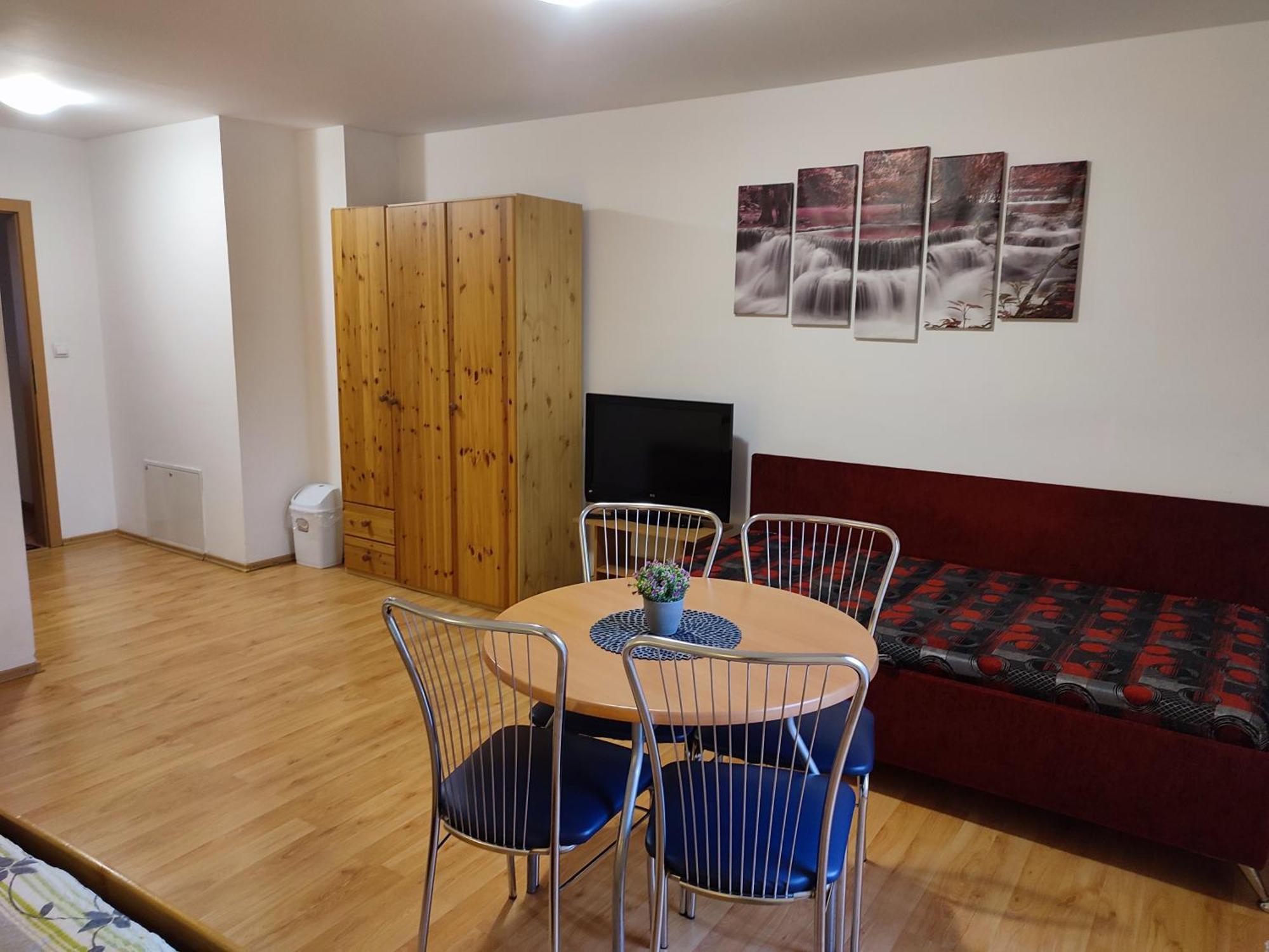 Apartmany Zachar Bešeňová Zewnętrze zdjęcie