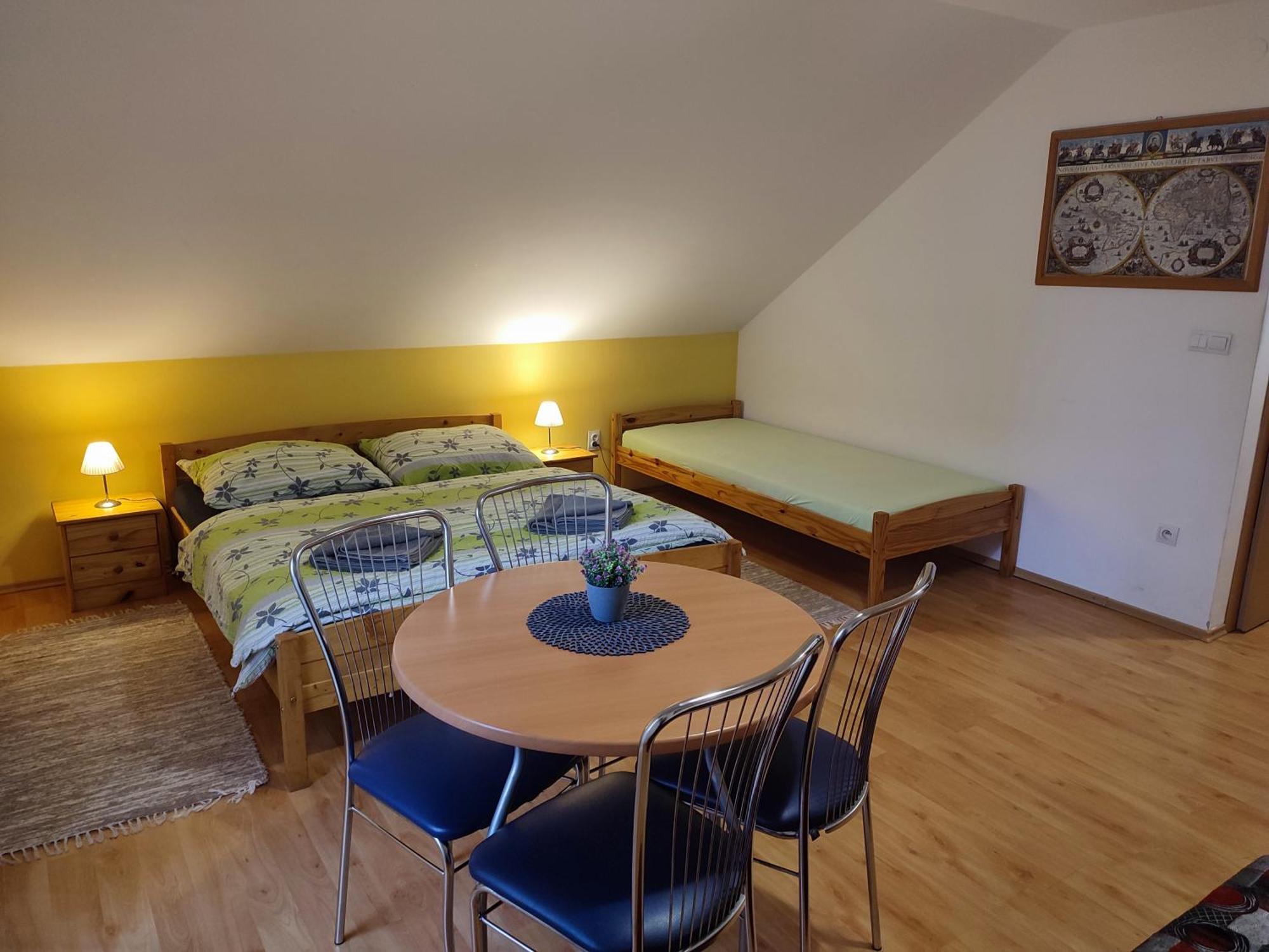 Apartmany Zachar Bešeňová Zewnętrze zdjęcie